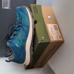 Keen Hiking Shoes